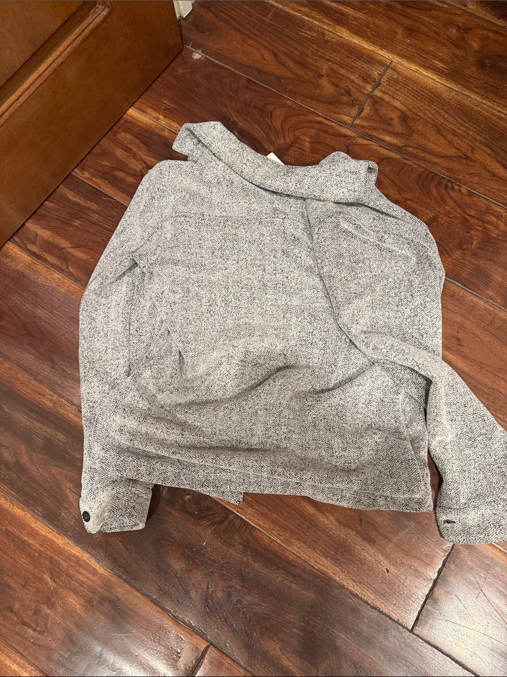 Men's Lightweight Button-Front Shirt Jacket - Gray - Picture 3 of 5